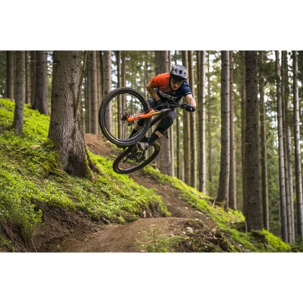 Giant-Trance-X-Advanced-Pro-29-2-Mountain-Bike-2022_eryergftr-600×600