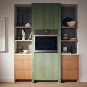 d4c00dcc-lgstudiowses4728fsinglewalloven_headon_notalent627a7417d52729.90627530_20288 LG Studio 30 Inch Smart Electric Single Wall Oven with 4.7 cu.ft Capacity image 1